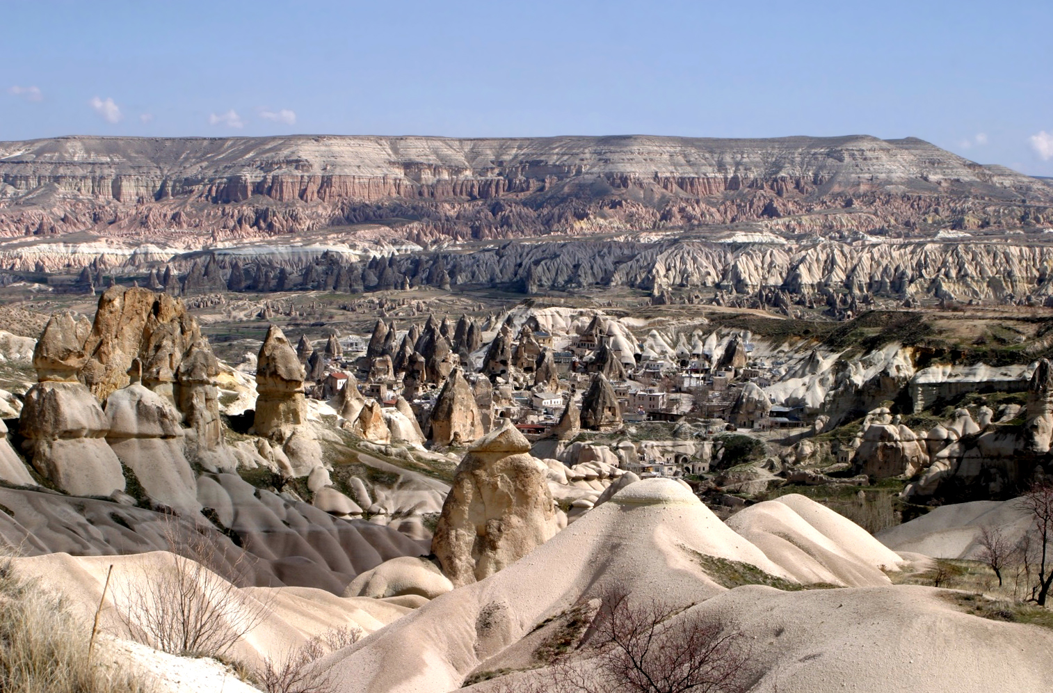 View of Cappadocia edit カッパドキア。トルコに眠る地下遺跡の正体は。