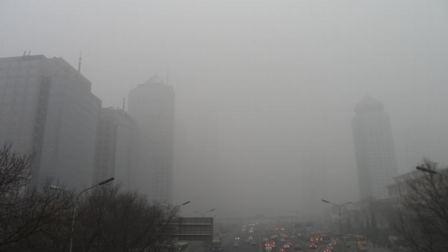 Smog in Beijing CBD PM2.5の越境汚染。懸念される日本への被害。