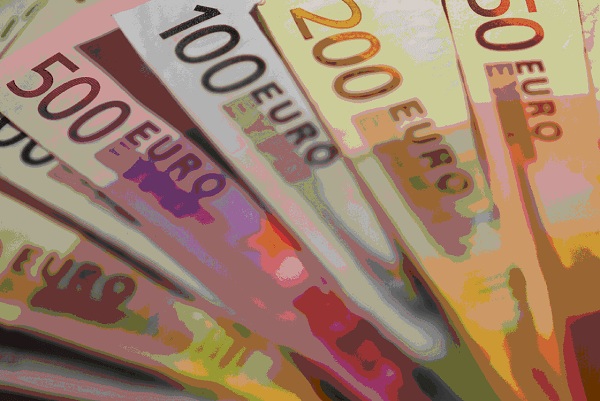 Euro currency ドイツが最低賃金を設定！日本円で1220円に！