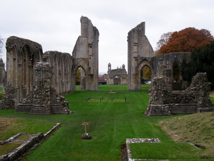 Glastonbury Abbey アヴァロン！アーサー王も訪れた伝説の島。